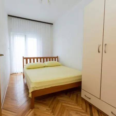 Διαμέρισμα Bridi Okrug Donji - Two Bedroom 2 *